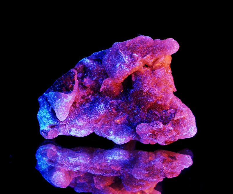 Illustration for article titled Fun with fluorescence and UV... SR20 after jump